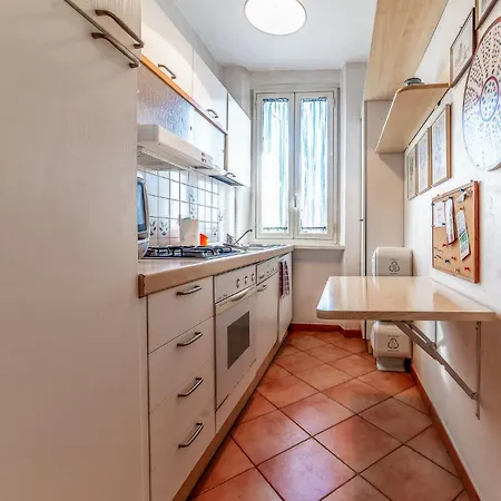 Apartament D&r - Metro Re Di Rzym